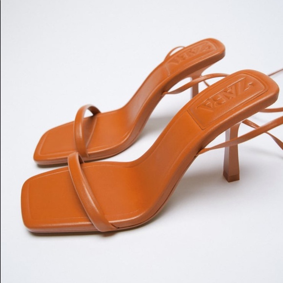 ★ZARA★ LEATHER HEELED SANDALS Zara Leather Strappy WideHigh Heeled Sandals Vanilla Yellow